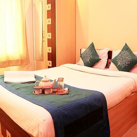 Oyo 1348 Hotel Zaika Inn Haora Ngoại thất bức ảnh