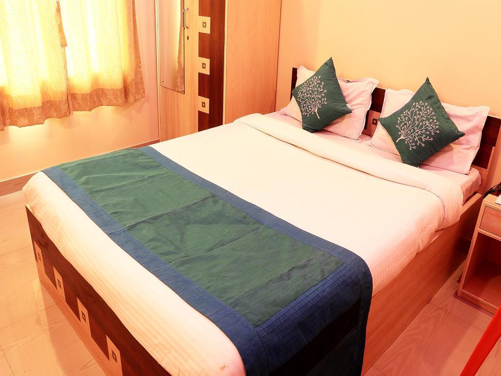 Oyo 1348 Hotel Zaika Inn Haora Ngoại thất bức ảnh